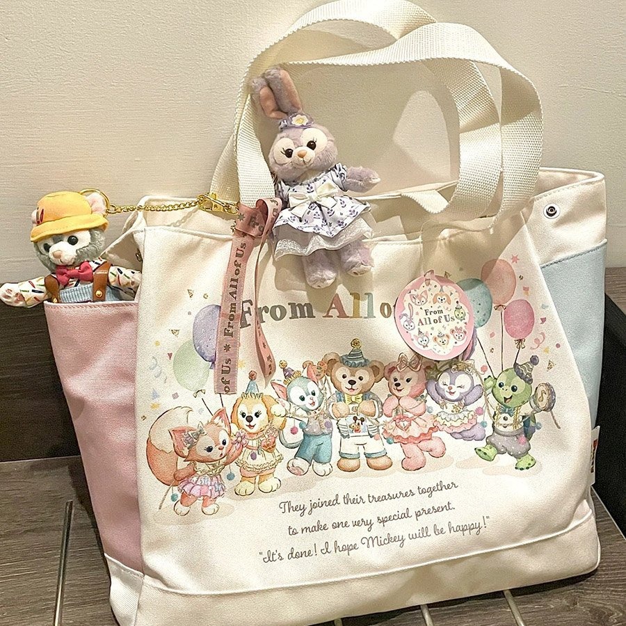 Capacious cartoon one-shoulder bag