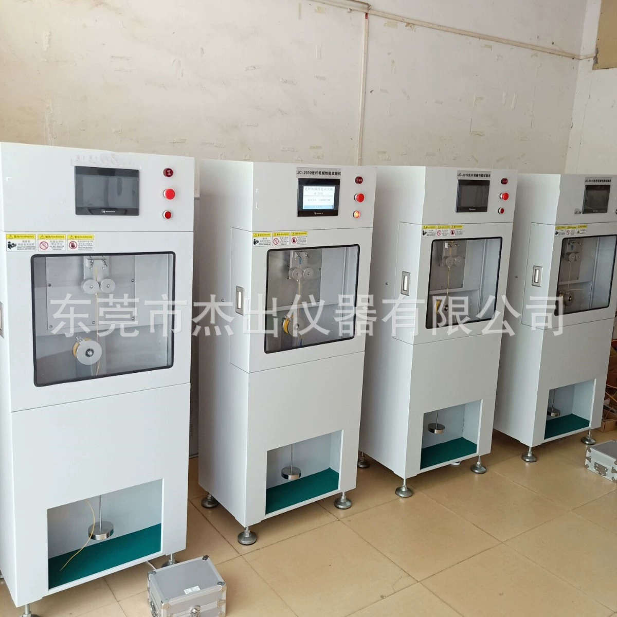 Волоконно-оптический скрученный изгиб