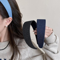レトロな気質の女性用デニムつば広ヘッドバンド 2025 新しい高頭蓋洗顔ヘッドバンド外出用多用途ヘアアクセサリー