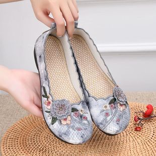 Summer Old Beijing Cloth Shoes for Women, Thin Embroidered Shoes, High-End Retro Ethnic Style, Breathable and Comfortable Shoes for Middle-Aged and Elderly Mothers