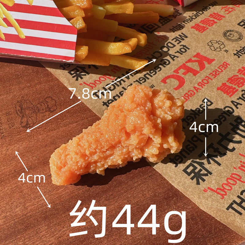 Fábrica en stock al por mayor simulación alimentos papas fritas pollo pierna alas Orleans cangrejo alicates fritos modelo de juego accesorios colgantes adornos