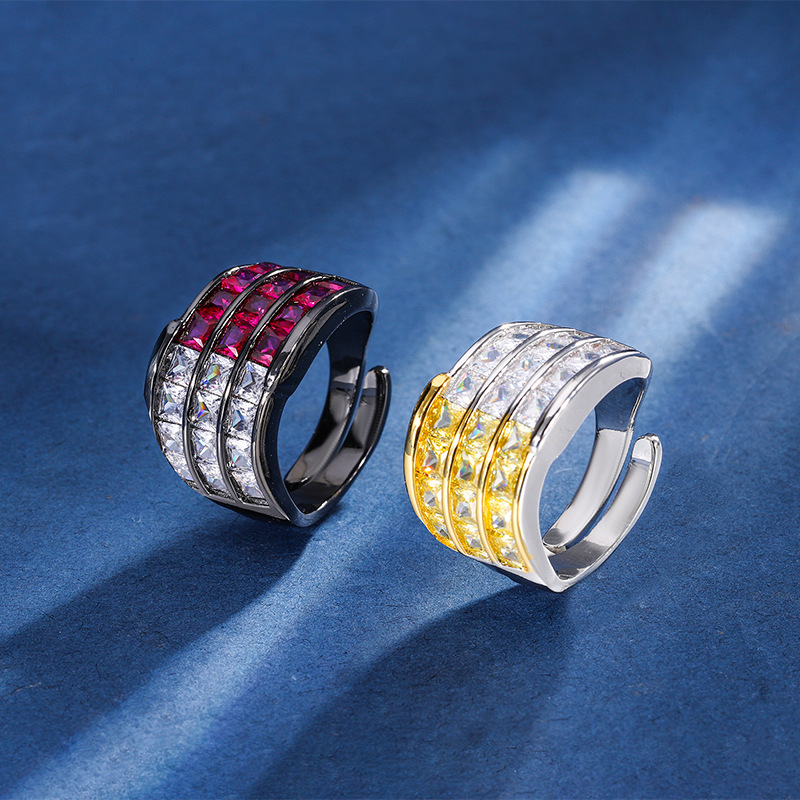 2024 nuevo estilo Zhuang Sheng joyería cobre inferior chapado en oro europeo y americano simulación color tesoro retro anillo de la fila anillo de oro negro personalidad