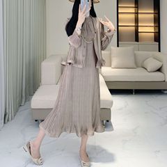 三宅風プリーツヘビーウェイト高級スーツレディースファッショナブルでエレガントな花のつぼみトップスとドレスの2点セット