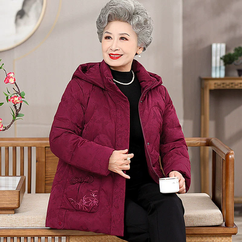 Зимний пуховик для мамы 2023, новое утолщенное теплое пальто с капюшоном на хлопковой подкладке, 60-летнее пальто с хлопковой подкладкой для женщины 70 лет, бабушки