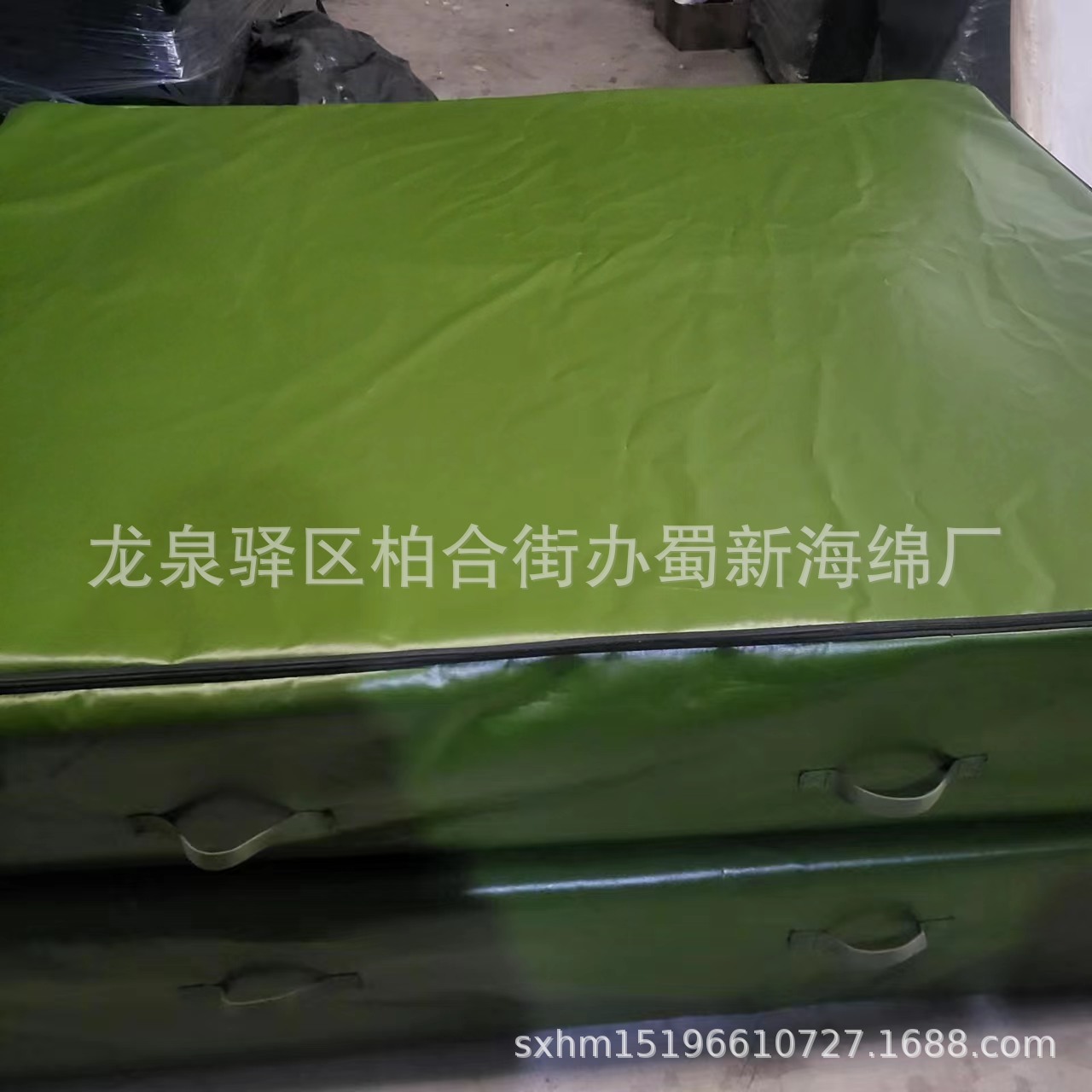 厂家供应帆布套攀岩垫子/运动高密度海绵垫/游戏池阻燃海绵块