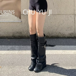 初遇季堆堆长筒靴子女黑色高跟靴尖头粗跟裤管靴皮带扣高筒