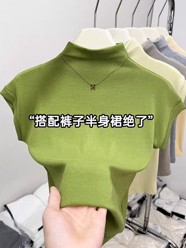 女性用のエレガントな小さなフライングスリーブトップ、ニッチデザイン、ハーフタートルネック、スリムフィットストレッチTシャツ、夏の人気の韓国トップス|undefined