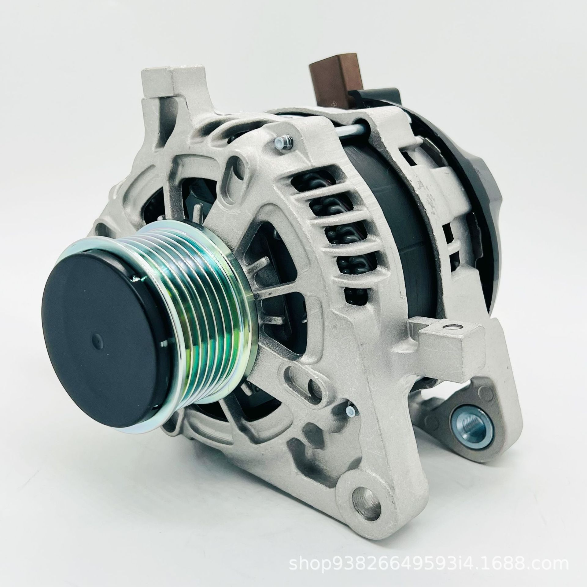 Adapted to Toyota Pickup Series 270600 L260 Car Generator Assembly 270600 L190 Car Accessories Batch