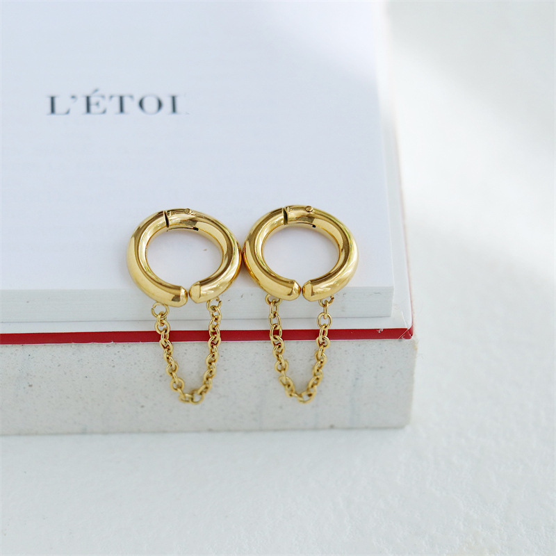 Holiday, Daily Occasion Stainless Steel Material 1 Pair Retro Simple Style Solid Color Chain Stainless Steel Ear Cuffs