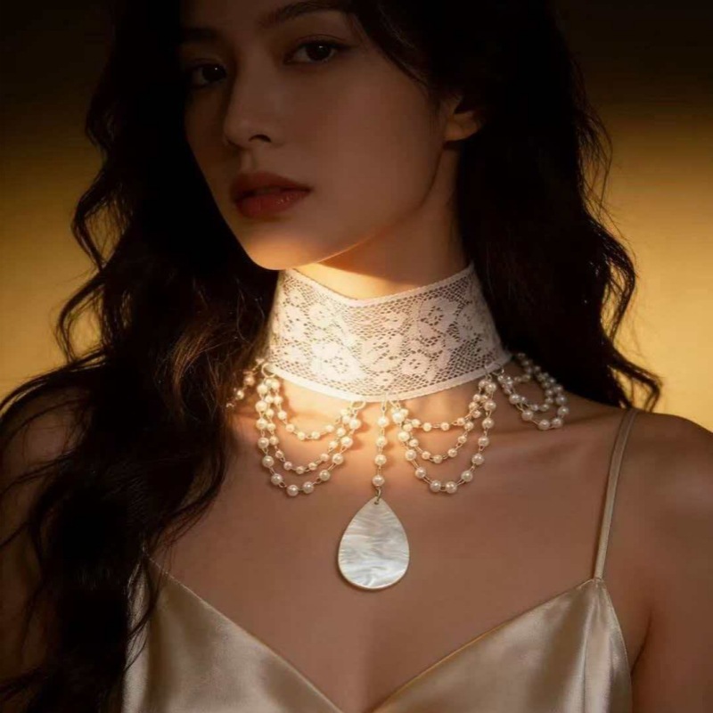 2512285 쉘 워터드롭 레이스 진주 목걸이