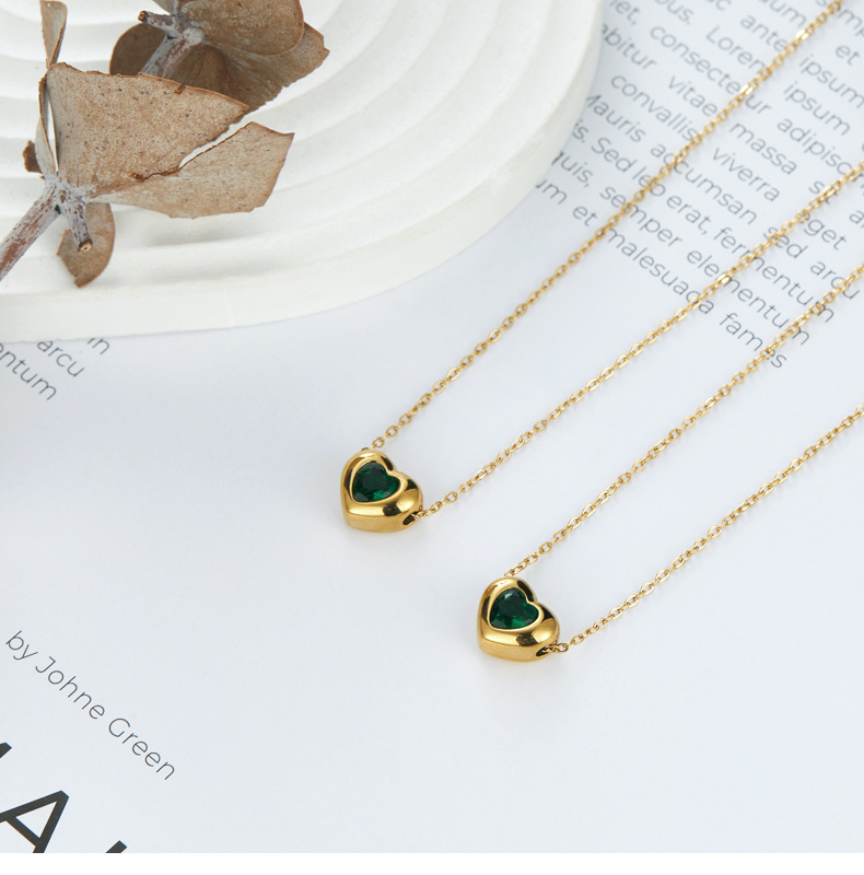 Japanese Style Heart Shape Titanium Steel Gold Plated Zircon Necklace 1 Piece