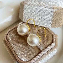 Pure Silver S925 Pearls Home Earrings for Women - Classic Round White High Heels Earrings, French High-End Pearl Earrings