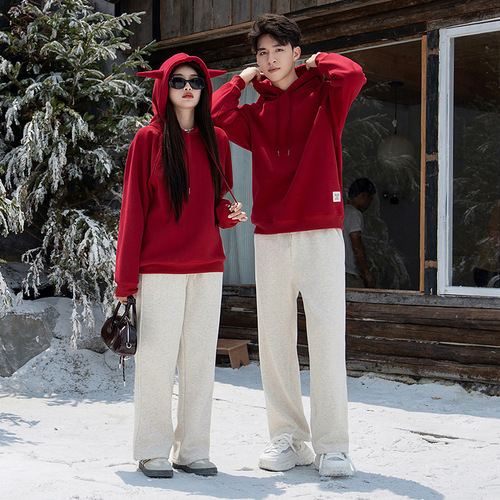 2024 Andorra Red Parent-Child Set for Boys and Girls - Autumn/Winter New Korean Style Cow Horn Hooded Sweatshirt - Loose Couple Style