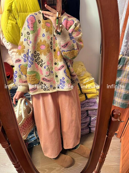 Demi-season Japanese retro apricot cute three dimensional knitted…