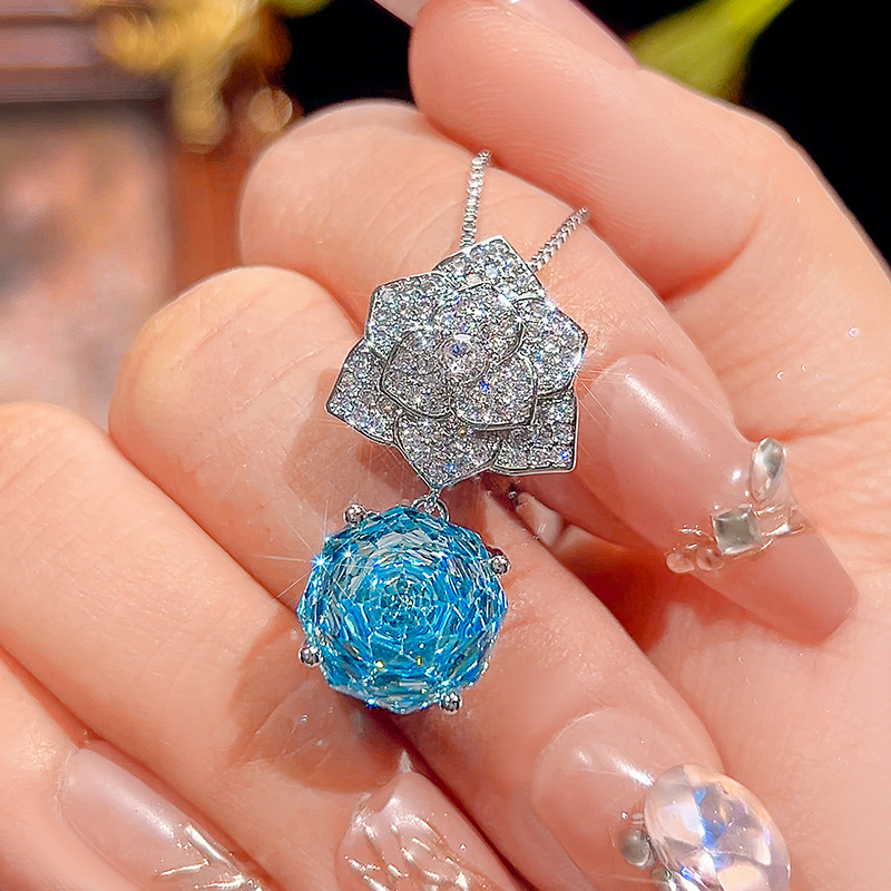 2025 venta caliente Zhuangshengsheng joyería simulación rosa corte mar azul pétalos colgante conjunto piedra principal 12mm al por mayor
