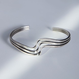 �����y�����L�������λ�ڿ��{���y���C��Ʒ����