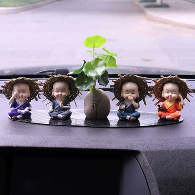 Car ornaments — Resin Figurine, Popular Online - large-straw-hat-monk-lotus-leaf-zen-leopard-mat