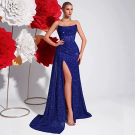 连衣裙;晚礼服;半身裙