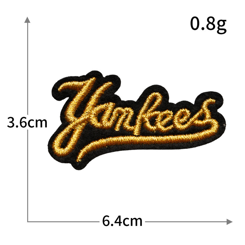 英語のアルファベットシリーズの刺繍布は個性のバッジを貼ります。|undefined