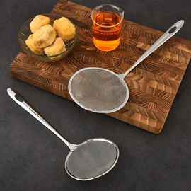 披萨铲;网漏、油格;其他烧烤用具