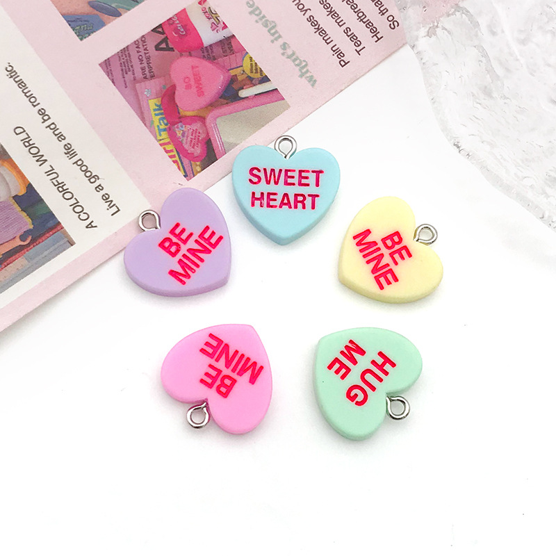 Polished Finish 1 Piece 19 * 19mm Resin Zinc Alloy Letter Heart Shape Polished Pendant