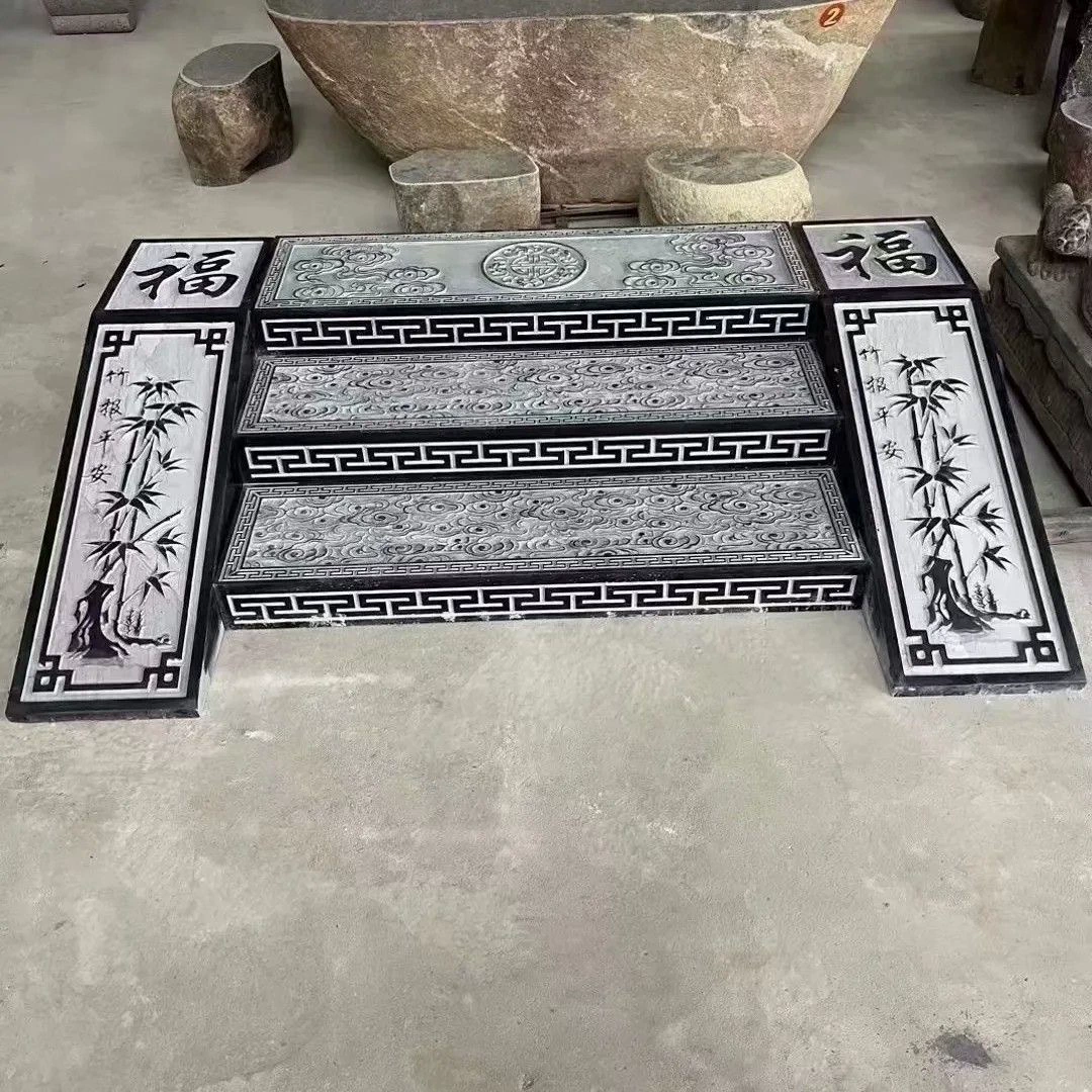 Каменные резные камни, древний храмовый голубой камень, резные ступени в стиле ретро, ​​счастливые облака, живописный двор виллы на открытом воздухе