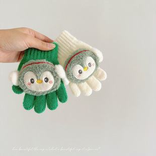 Korean style children's gloves autumn and winter cute cartoon penguin boys and girls baby knitted warm five-finger finger gloves