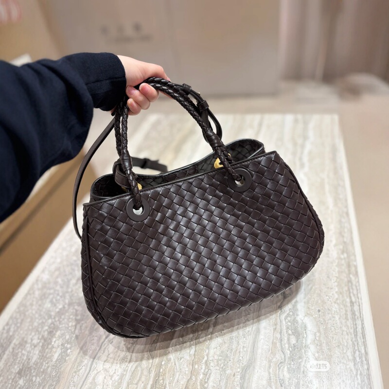 Bv Cross-Border Hot Selling New Autumn and Winter Series Vegetable Basket Bag Shaped Woven Bag Large Capacity Satchel Crossbody Bag Women's Bag