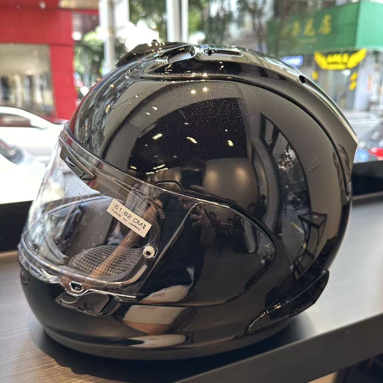 Chinese-made full-face motorcycle helmet, cool protective helmet for riding, suitable for motorcycles, electric scooters, and electric bikes