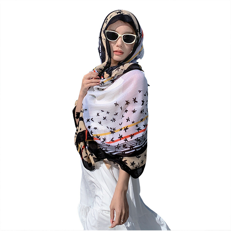 Nuevo estilo étnico hoja de arce protector solar chal de algodón y lino sensación bufanda femenina desierto pastizales viajes fotografía bufanda decorativa