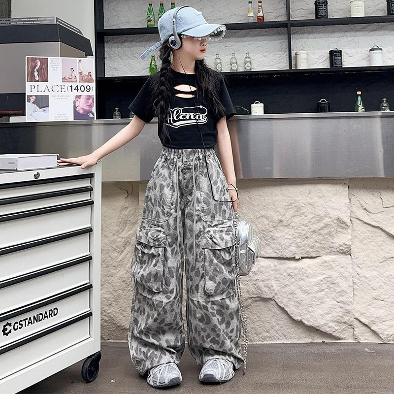 2026 Summer Girls' Korean Style Versatile Cargo Pants with Leopard Print Wide-Leg Casual Pants Wholesale in Stock 2026 Summer Girls' Korean Style Versatile Cargo Pants with Leopard Print Wide-Leg Casual Pants Wholesale in Stock