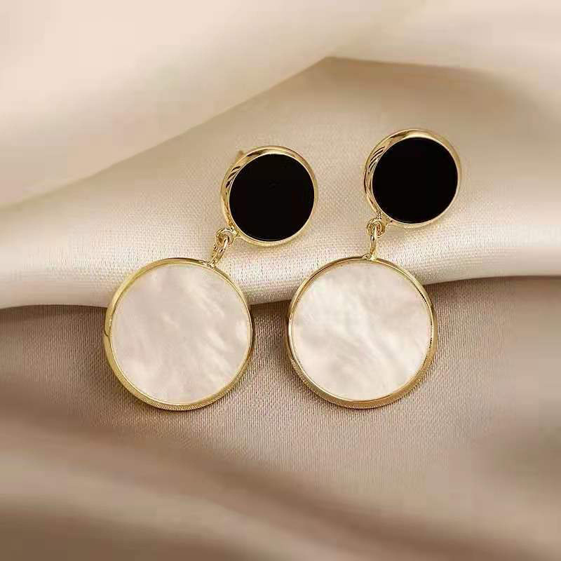 Fashion Geometric Drip Glaze Alloy Earrings Wholesale display picture 1