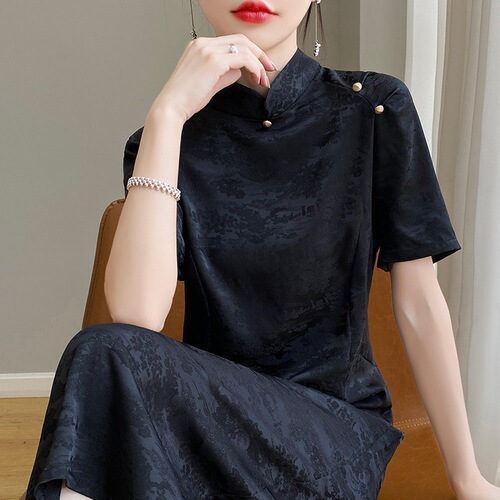 Silk Satin Acetate 2025 Spring Summer New Women's V-Neck Medium Length Slim Fit Hooded Chinese Style Cheongsam