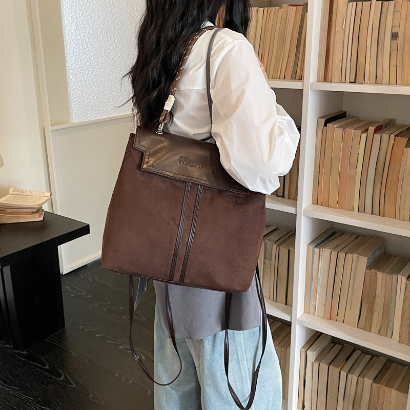 2026 bolso de cadena de verano de gran capacidad alta sensación de moda versátil mochila mochila casual bolso de lujo ligero