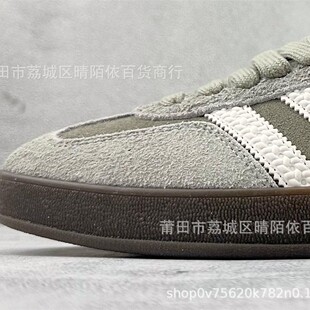 �����ӖЬsa.mbaУ�@�ٴ�ϵ�ӖЬ�߰汾���~��С��Ь���e��Ь