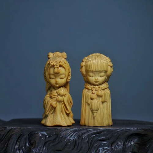 Thuja wood creative root carvings of four beauties, small ornaments, handicrafts, home office desk decoration gifts