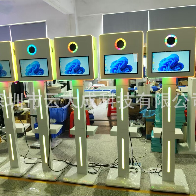 Cloud Dacheng Factory Cross-border Explosive Photo Pavilion dslr photo booth 15.6 "Photographer Selfie