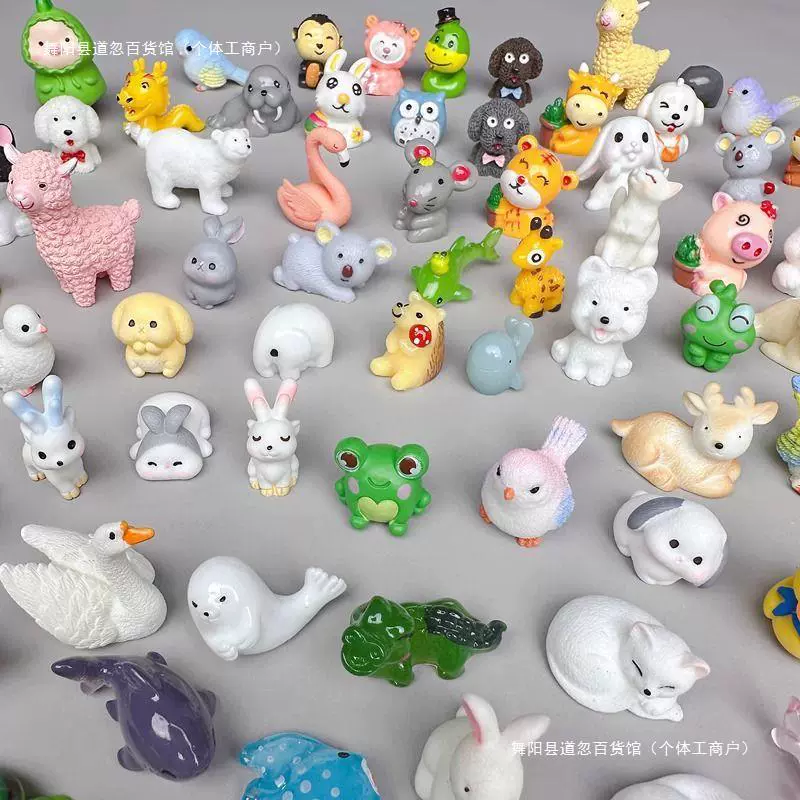 Cute toy, realistic pack, small cartoon rabbit, kitten