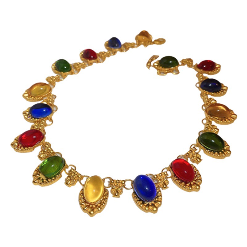 Mediados de antiguo elegante collar ovalado de colores Palacio estilo retro de alto grado de luz de lujo clavícula cadena nuevo nicho Collar para las mujeres