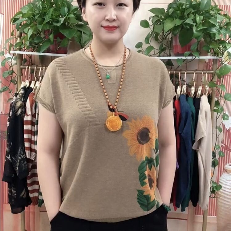 Summer Thin Sunflower Print Short-Sleeve Round-Neck Loose Slimming Knit T-Shirt Commuter Pullover Embroidered Women's Top Summer Thin Sunflower Print Short-Sleeve Round-Neck Loose Slimming Knit T-Shirt Commuter Pullover Embroidered Women's Top