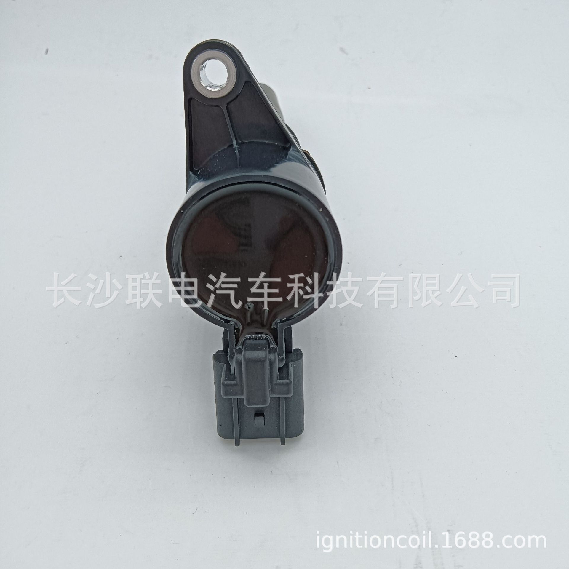 Ignition Coil Is Suitable for Astonmartin Ignition Coil 4G43-12A366-Aa
