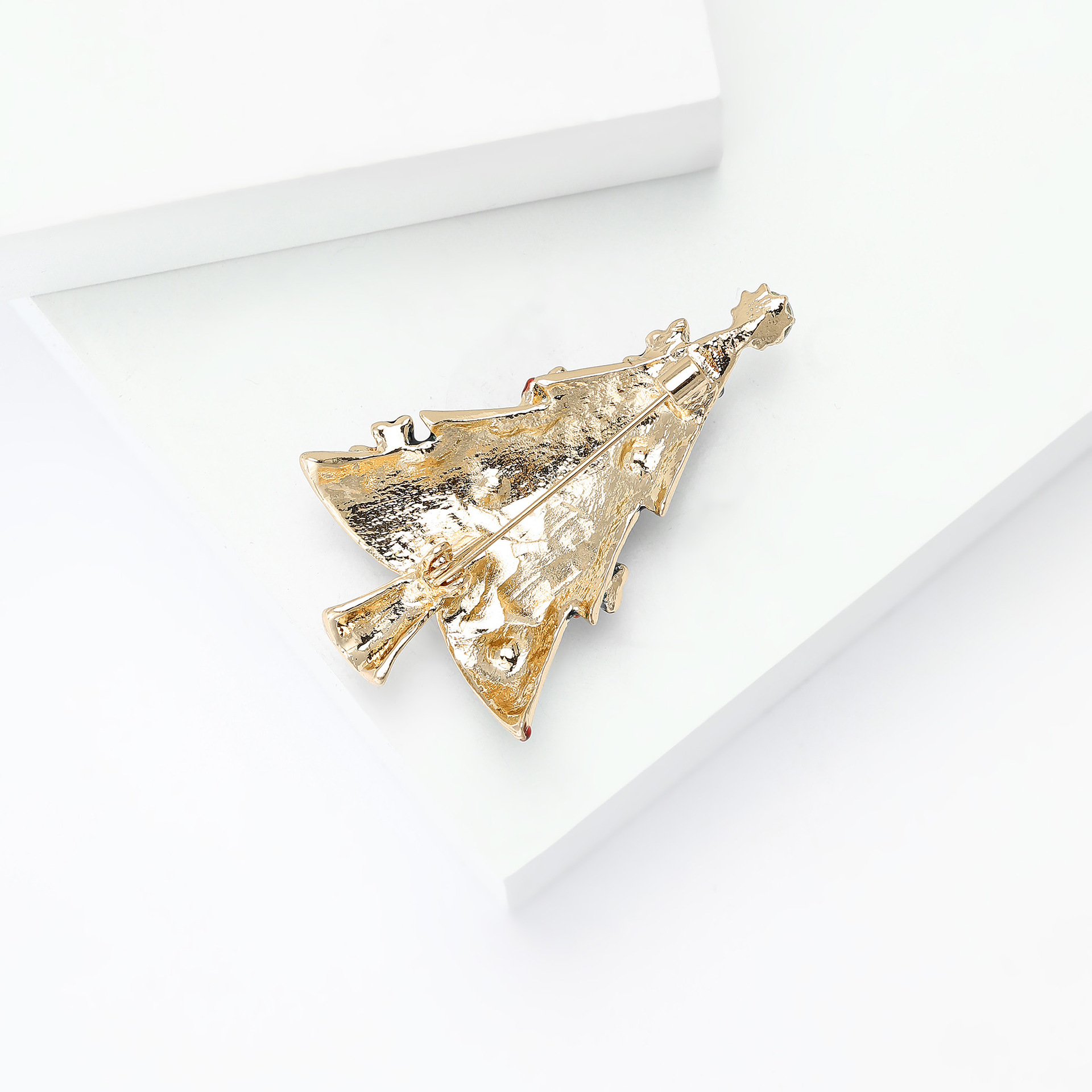 European and American Creative Alloy Enamel Christmas Tree Brooch Fashion All-match Women's Clothing Corsage Jewelry Pin