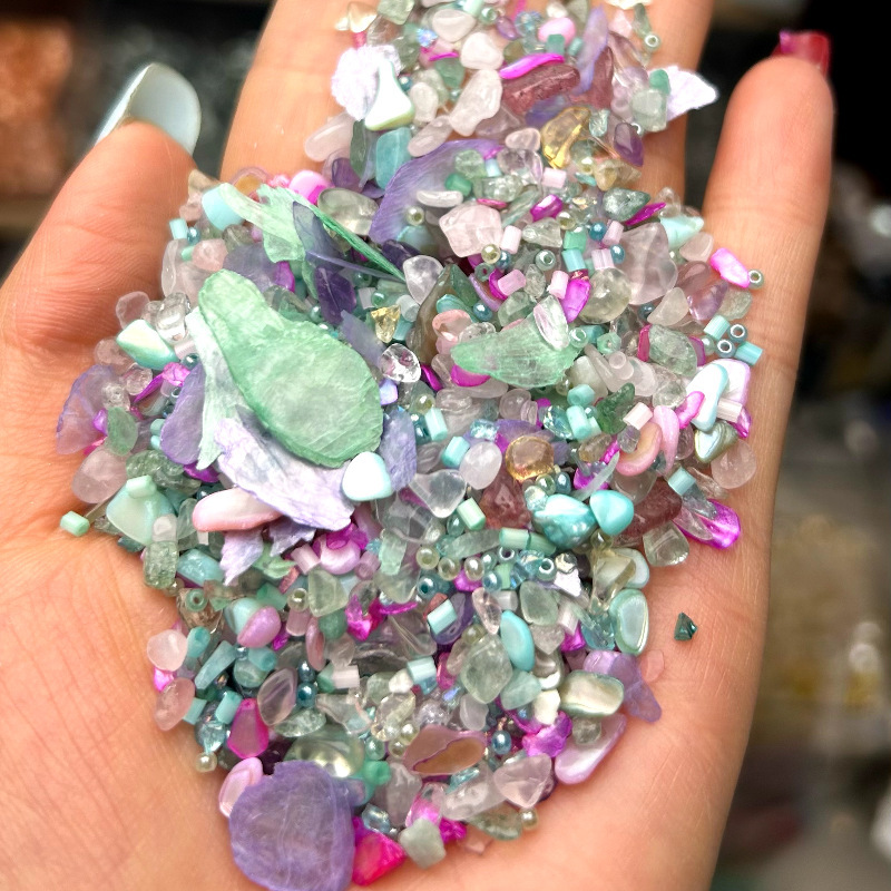 Acrylic Liumi Li Brand Cartoon Animation Peripheral DIY Transparent Card Brick Desktop Decoration quicksand filler 7.1