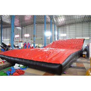 ���б��|��܇Ӗ�����o��|�߿շ�ˤ�O���\�Ӛ�|BMX airbag