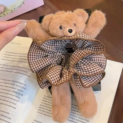 Cute and super stylish Saç üçün rezinlər - brown-fine-checkered-bear-hair-tie