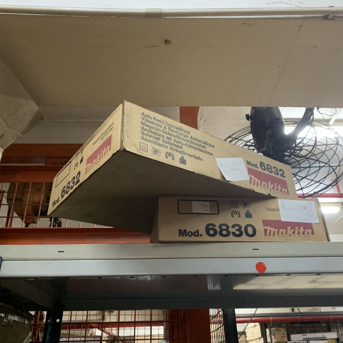 现货批发日本 MAKITA牧田 螺丝枪 6832