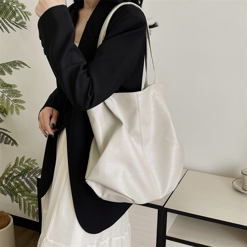 Bolsa de comercio exterior transfronteriza, bolsos de moda y ocio, bolsos de hombro, bolsos axilares ligeros y de gran capacidad, bolsos especiales para mujeres de piel blanda