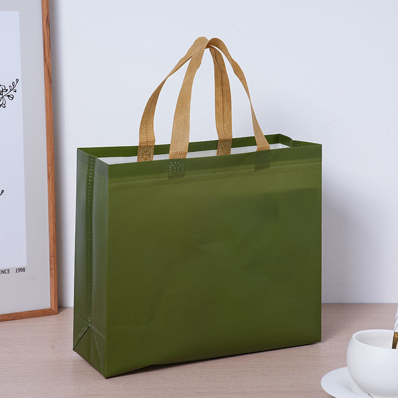tienda de ropa bolsas de mano personalizadas primavera y verano ropa bolsa de compras no tejida de gran capacidad bolsas de mano ecológicas hechas a medida