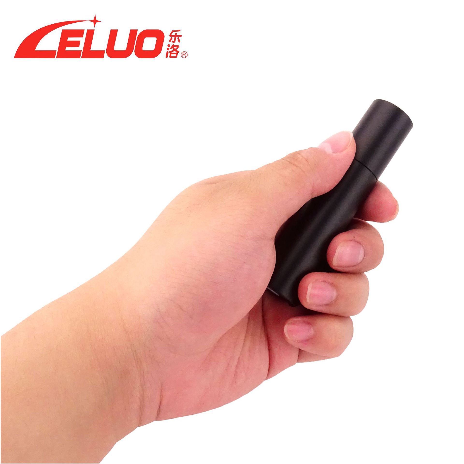 Transfronterizo mini luz fuerte linterna recargable zoom pequeño portátil al aire libre camping estudiante USB puesto de mercado nocturno Luz