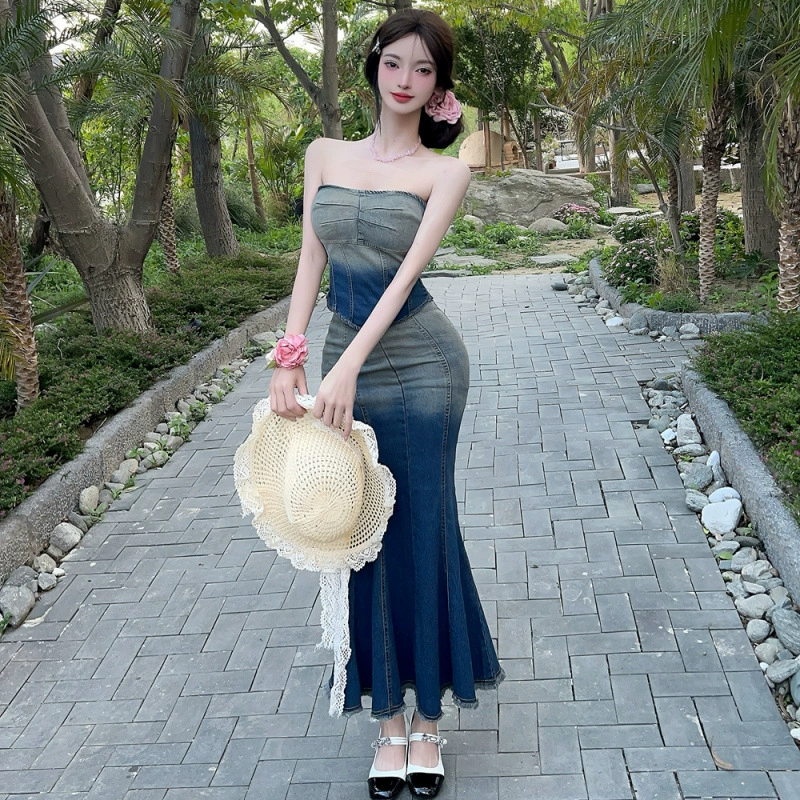 Стильный сексуальный джинсовый костюм-юбка для женщин, лето 2025, новая мода, градиентный цвет, топ-труба, юбка-рыбий хвост